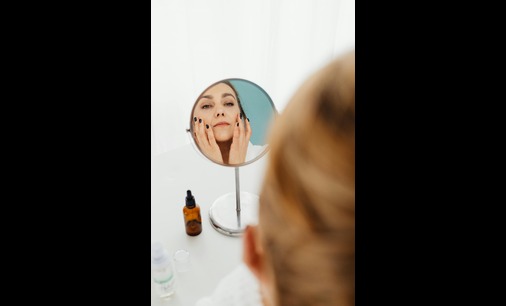 affordable beauty parlour in Pokhara Aastha Beauty