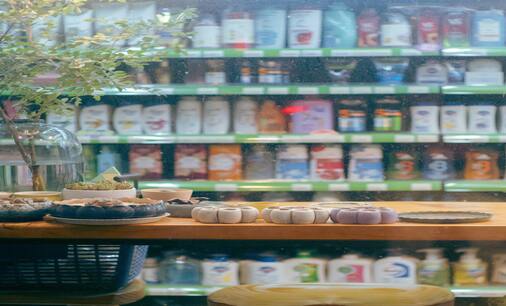 cosmetic shop Chhorepatan Pokhara Aastha Beauty