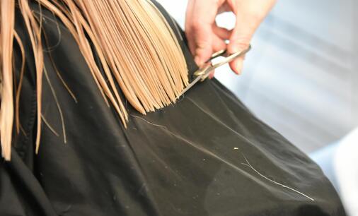best hair cut salon Chhorepatan Pokhara