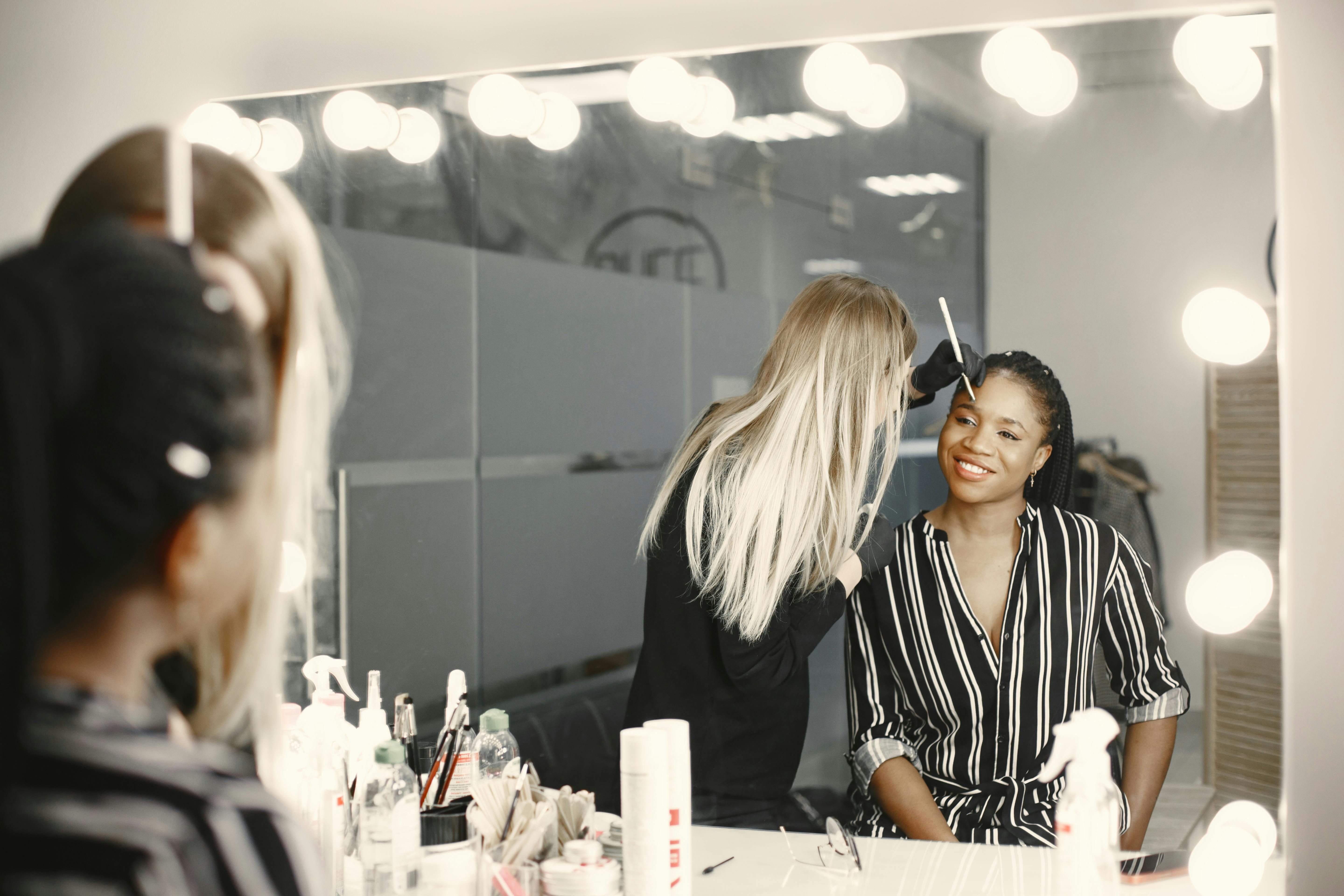 Aastha Beauty Lounge Pokhara bridal makeup, hair spa, facial treatment, nail art, and premium beauty salon services in Chhorepatan near Davis Falls
